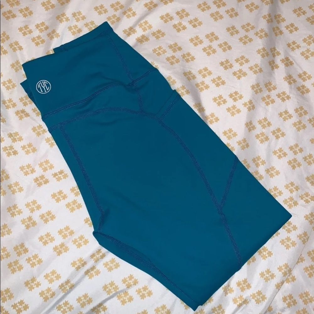 2 til you collapse leggings